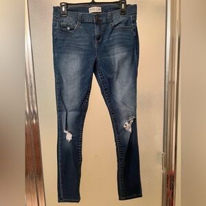 Mudd FLX Stretch Medium Wash Distressed Skinny Jeans